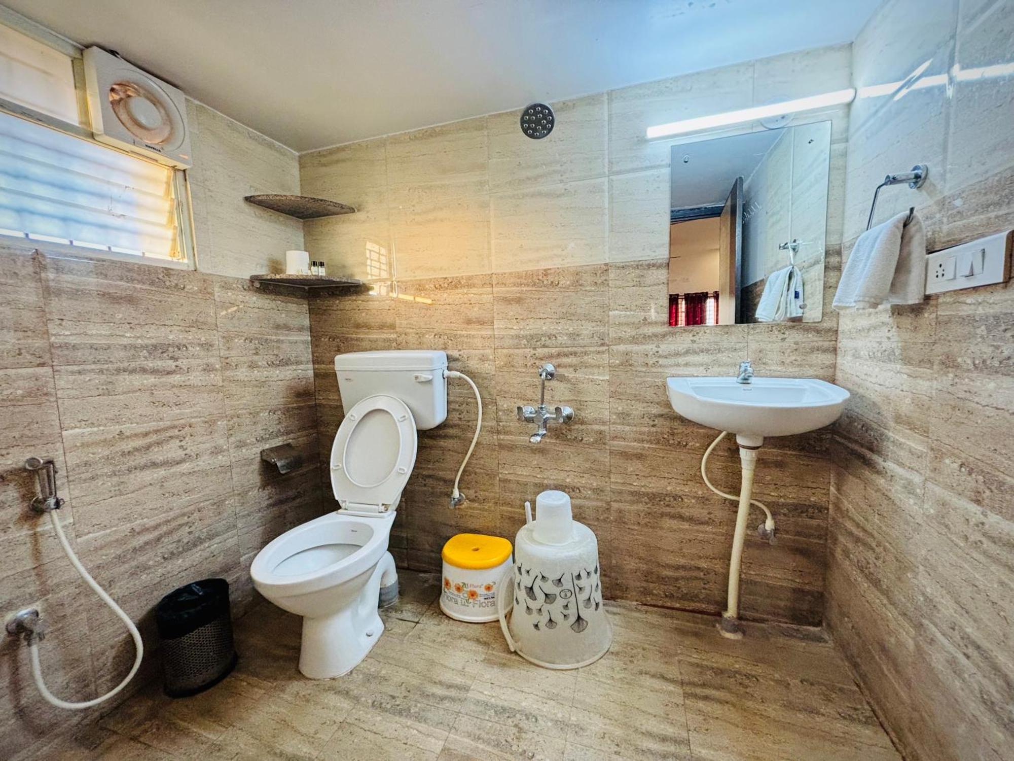 Sai Shreyas Residency, Best Hotel Near Bangalore Airport Dod Jala Экстерьер фото