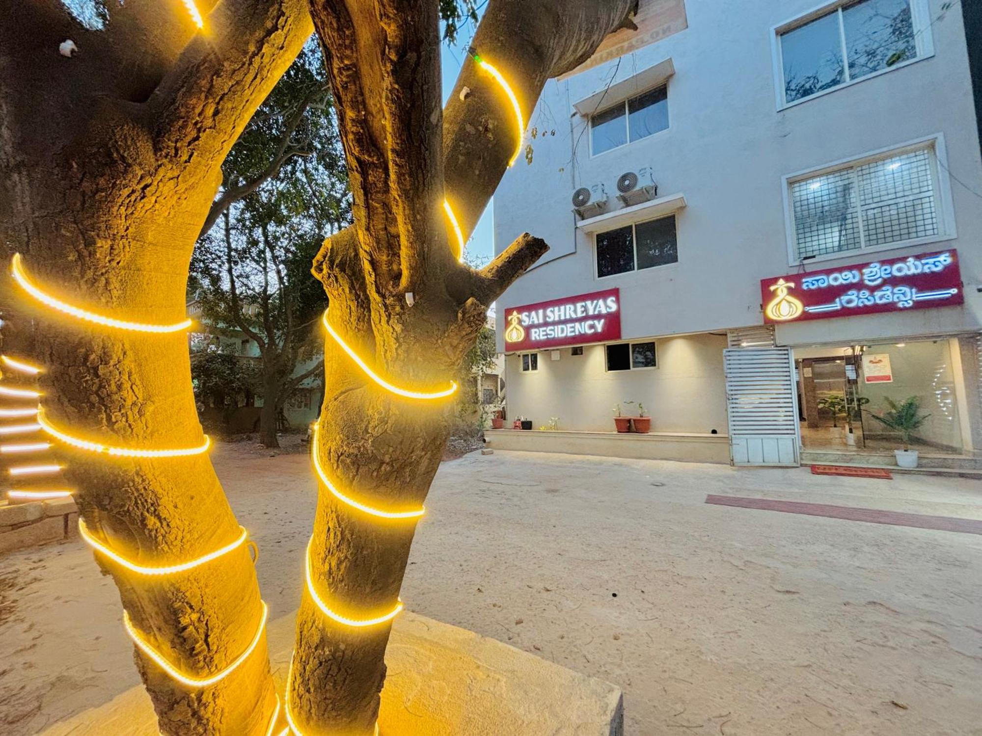 Sai Shreyas Residency, Best Hotel Near Bangalore Airport Dod Jala Экстерьер фото